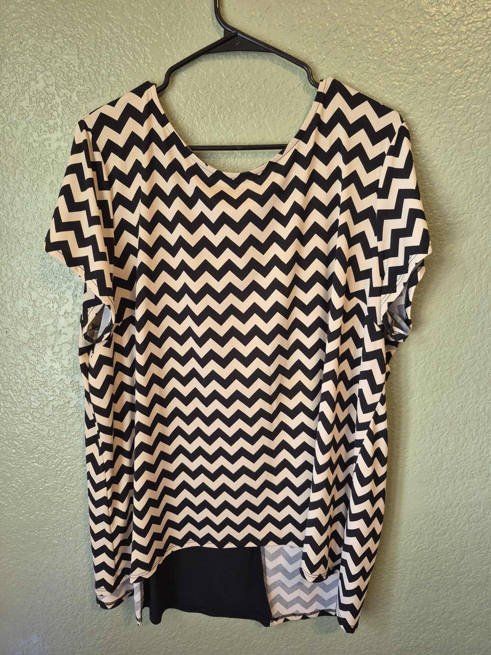Cato Black and White Chevron Blouse